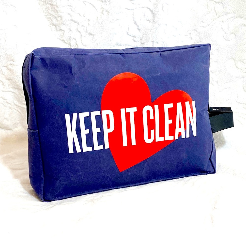 BeautyCounter Keep It Clean Makeup Bag